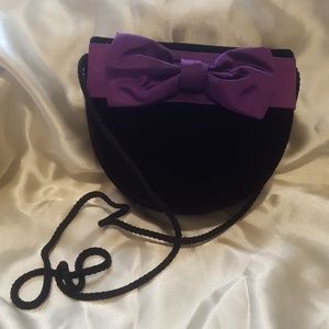 Cross-body Purse - Velvet